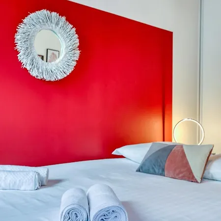 Appartamento Pink Design 2bdr Flat In The Heart Of Bastille Parigi