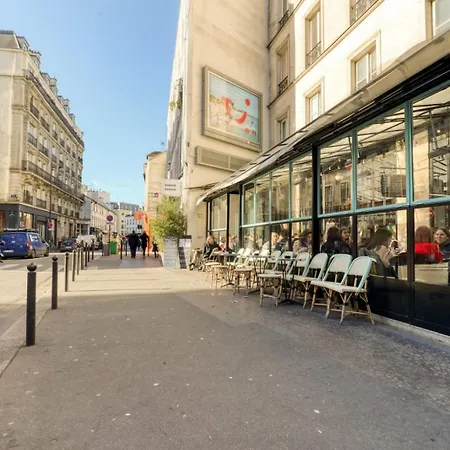 Pink Design 2bdr Flat In The Heart Of Bastille * Paris